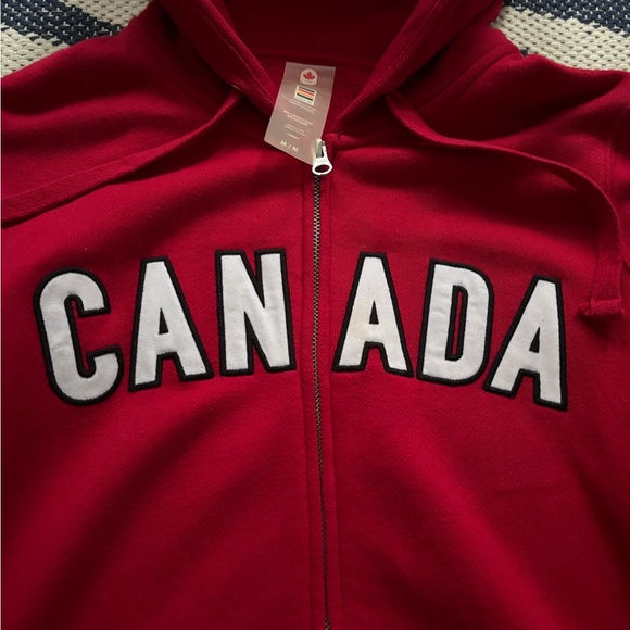 Canada Red Zip Up Sweater - Picture 2 of 3